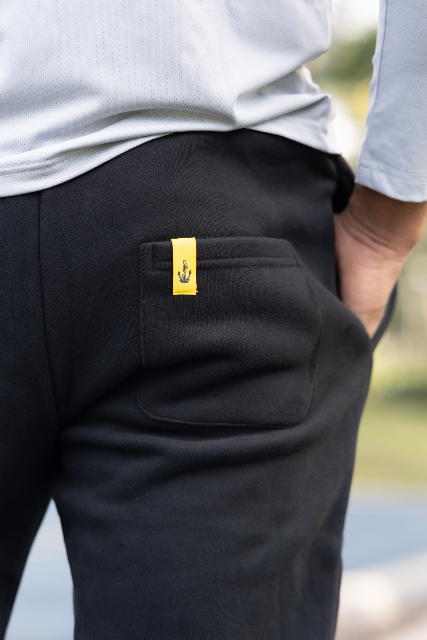The Jones, Unisex Tech Fleece Track Pants Black