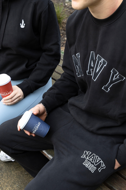 The Nic, Crewneck Pullover Sweater Black
